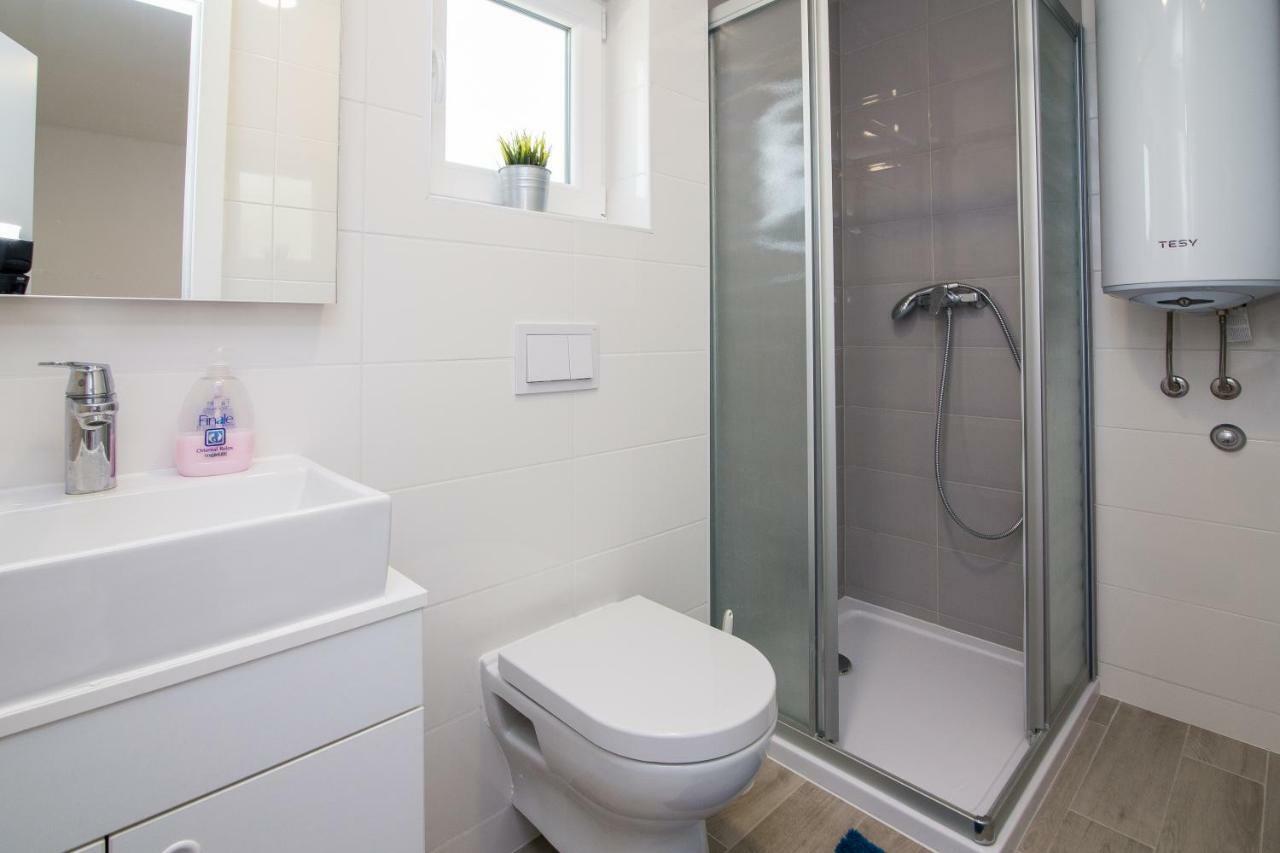 Luxury Mobile Homes Liza2 Biograd Na Moru Esterno foto